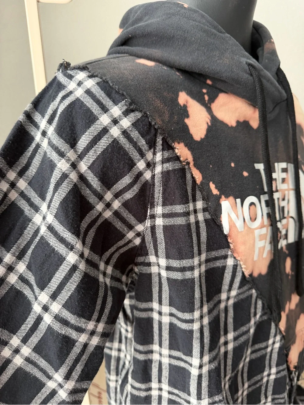 The North Face Men’s Black & Flannel Tie-Dye Plaid Hoodie